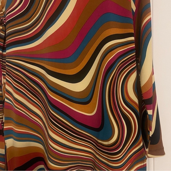 ❤️2/$15 or 3/$21❤️ CSC Studios Retro Swirled Long Sleeve Top, Size XS - Picture 3 of 13